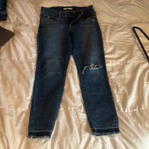 Woman’s levi’s